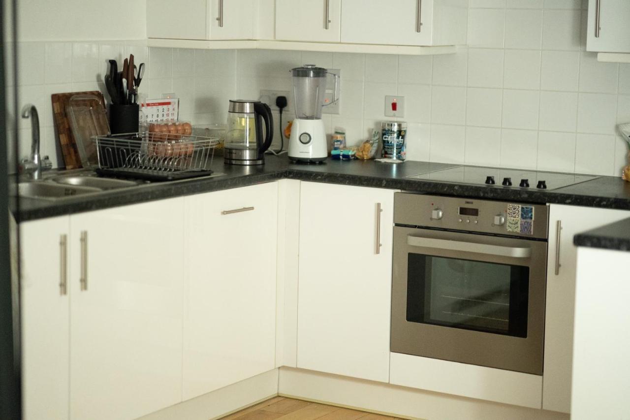 Repton House Bed & Breakfast Woodford Bagian luar foto